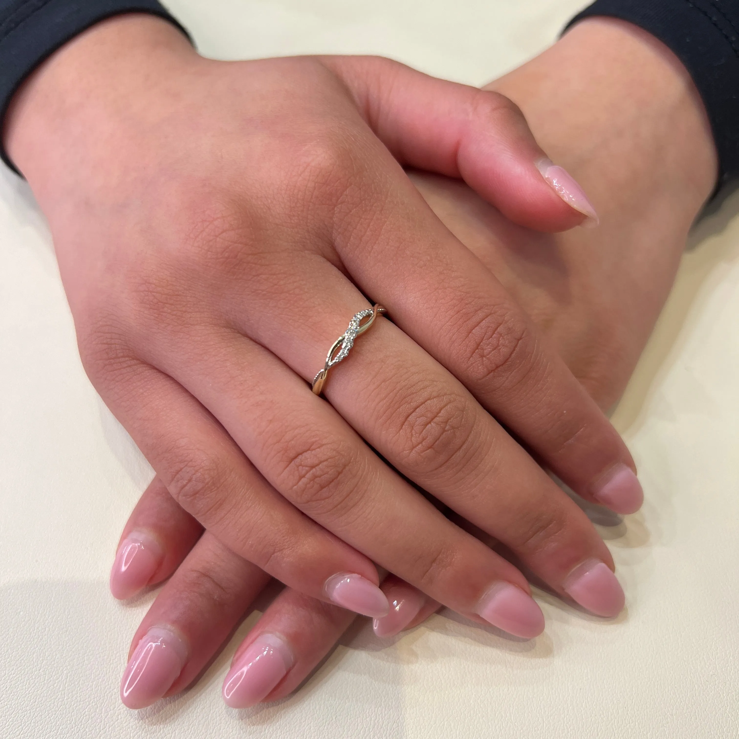 10K Yellow Gold (0.10ct) Diamond Infinity Band