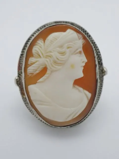 14k Antique Cameo Ring