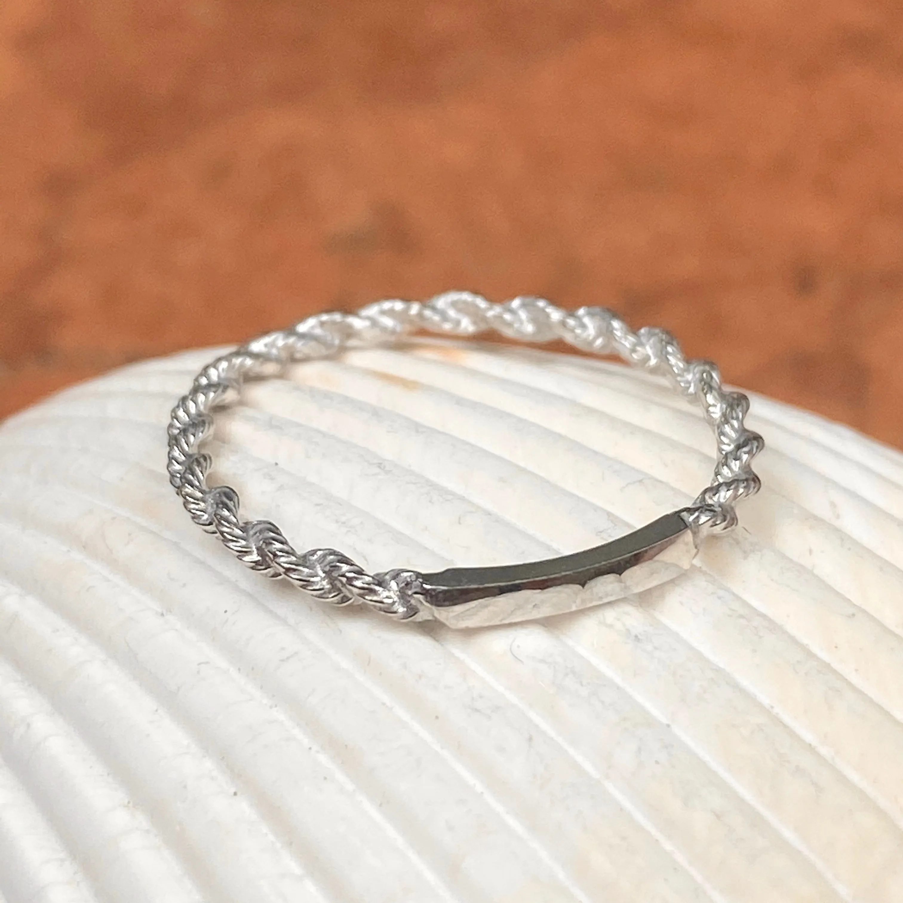 14KT White Gold Diamond-Cut Rope Twist Band Ring