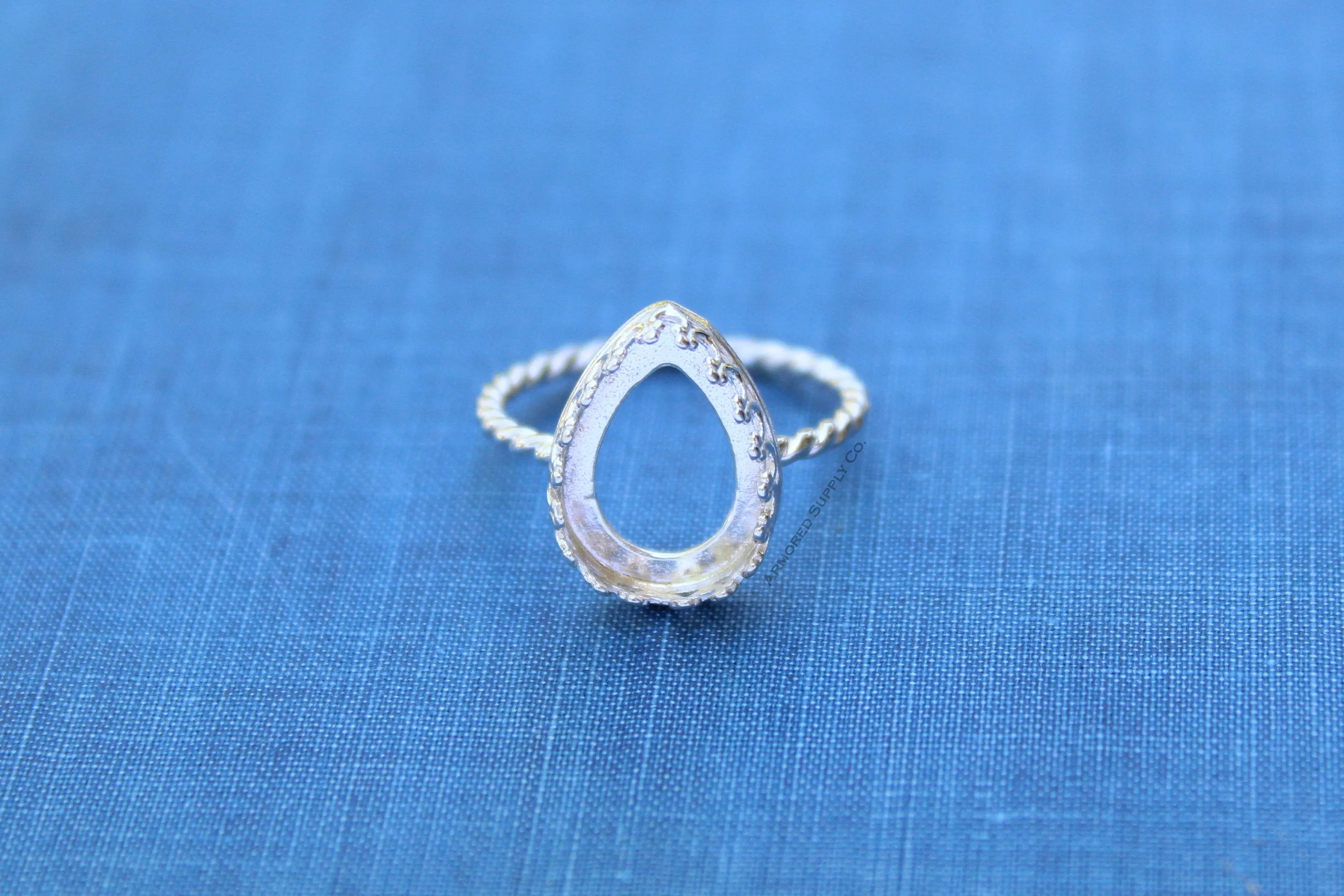 18x13mm Crown Pear Tear drop Bezel ROPE Ring blank Silver