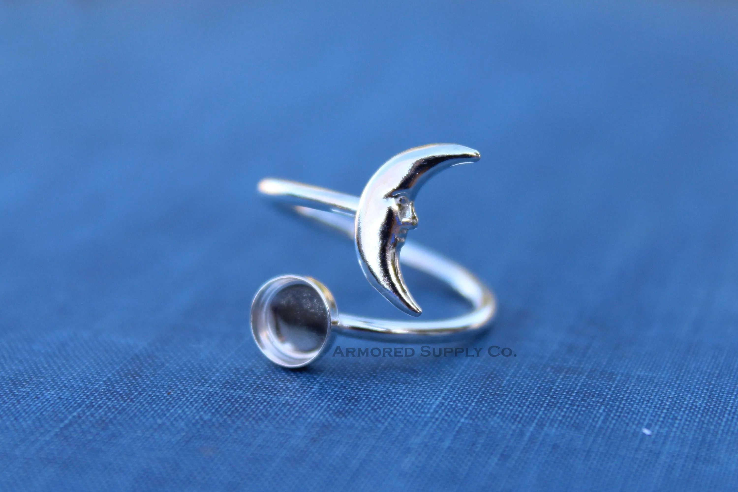 4mm Silver Crescent Moon Wrap Bypass Adjustable Bezel Ring blank