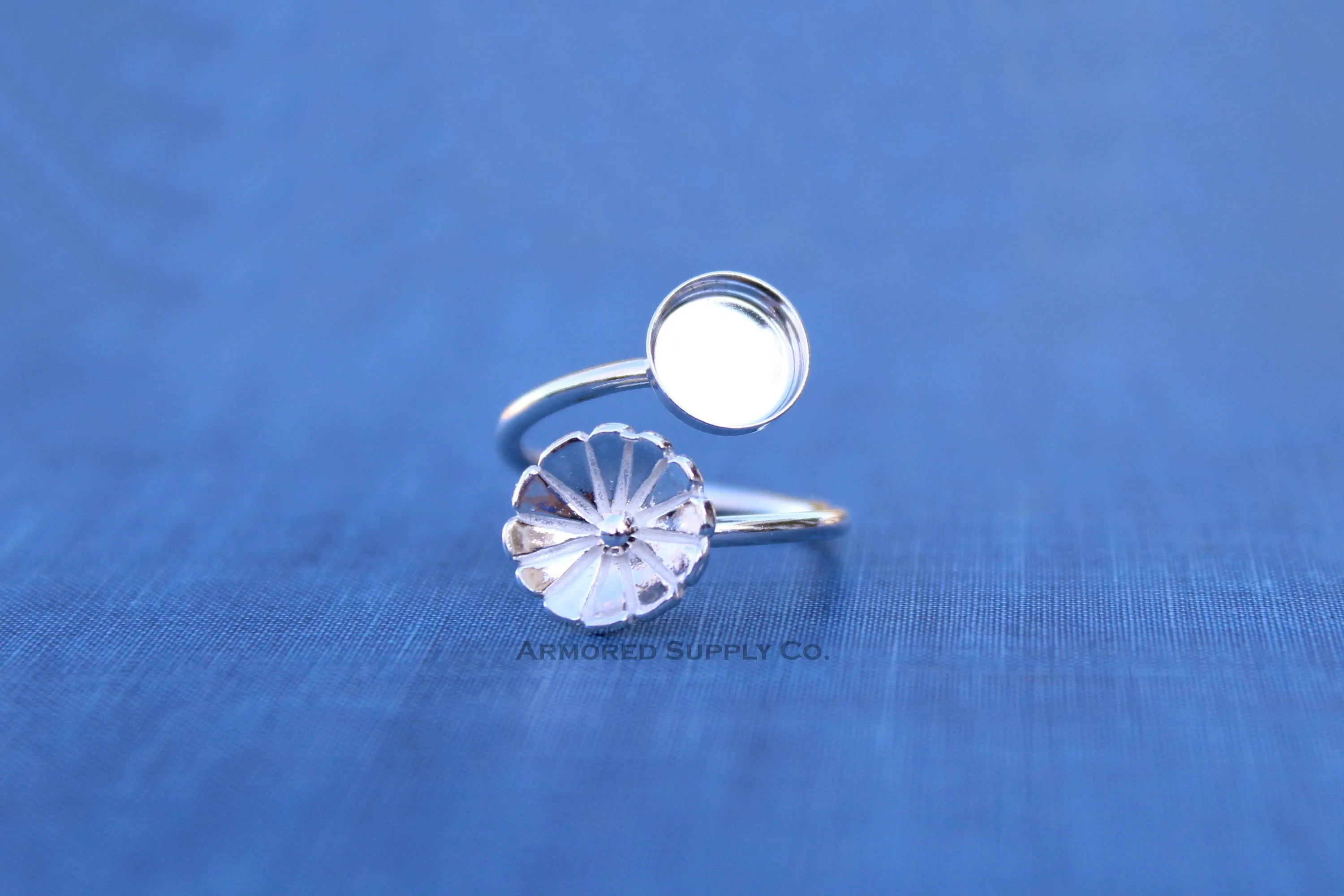 4mm Silver Flower Wrap Bypass Adjustable Bezel Ring blank