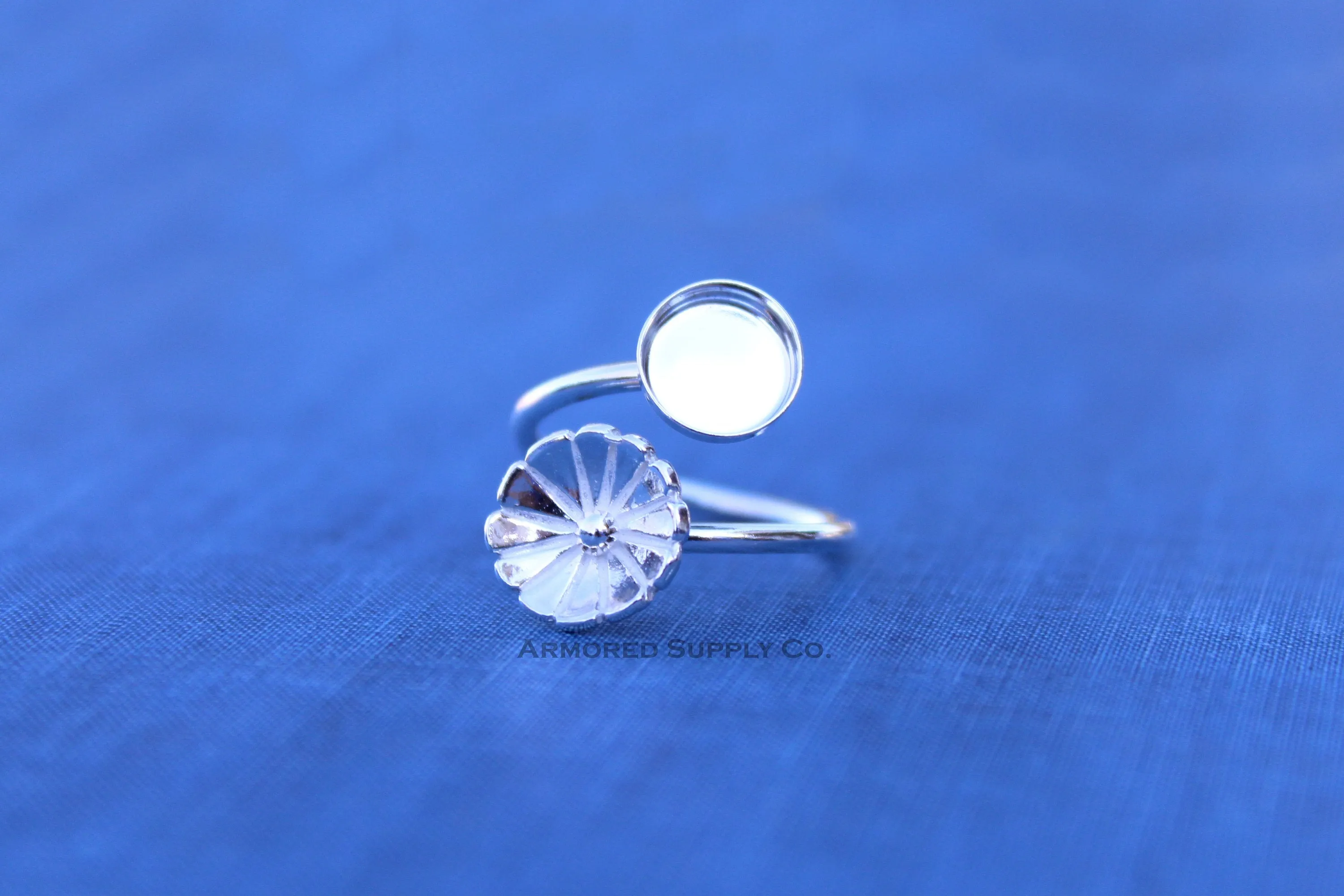 4mm Silver Flower Wrap Bypass Adjustable Bezel Ring blank