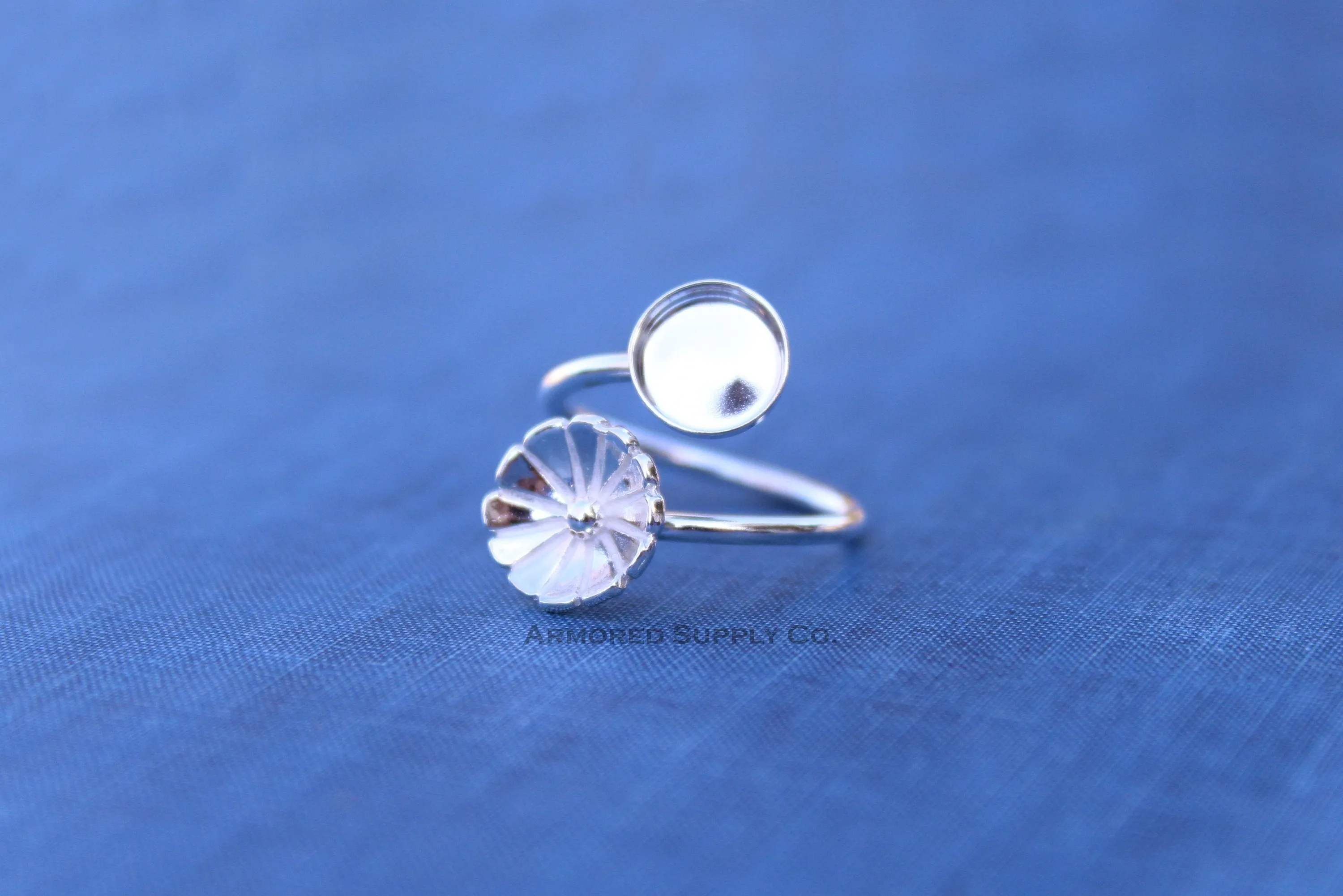 4mm Silver Flower Wrap Bypass Adjustable Bezel Ring blank