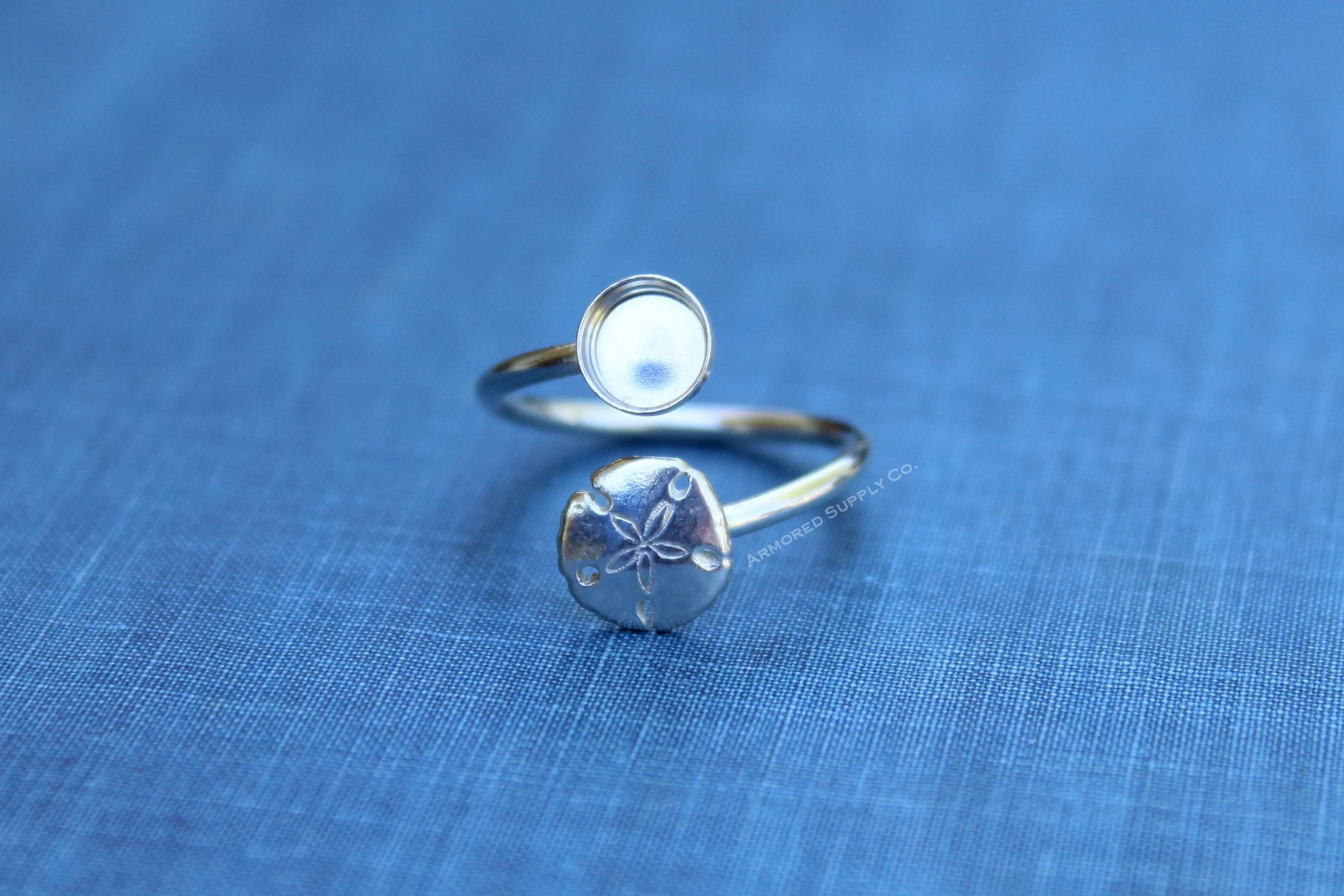 4mm Silver Sand Dollar Wrap Bypass Adjustable Bezel Ring blank