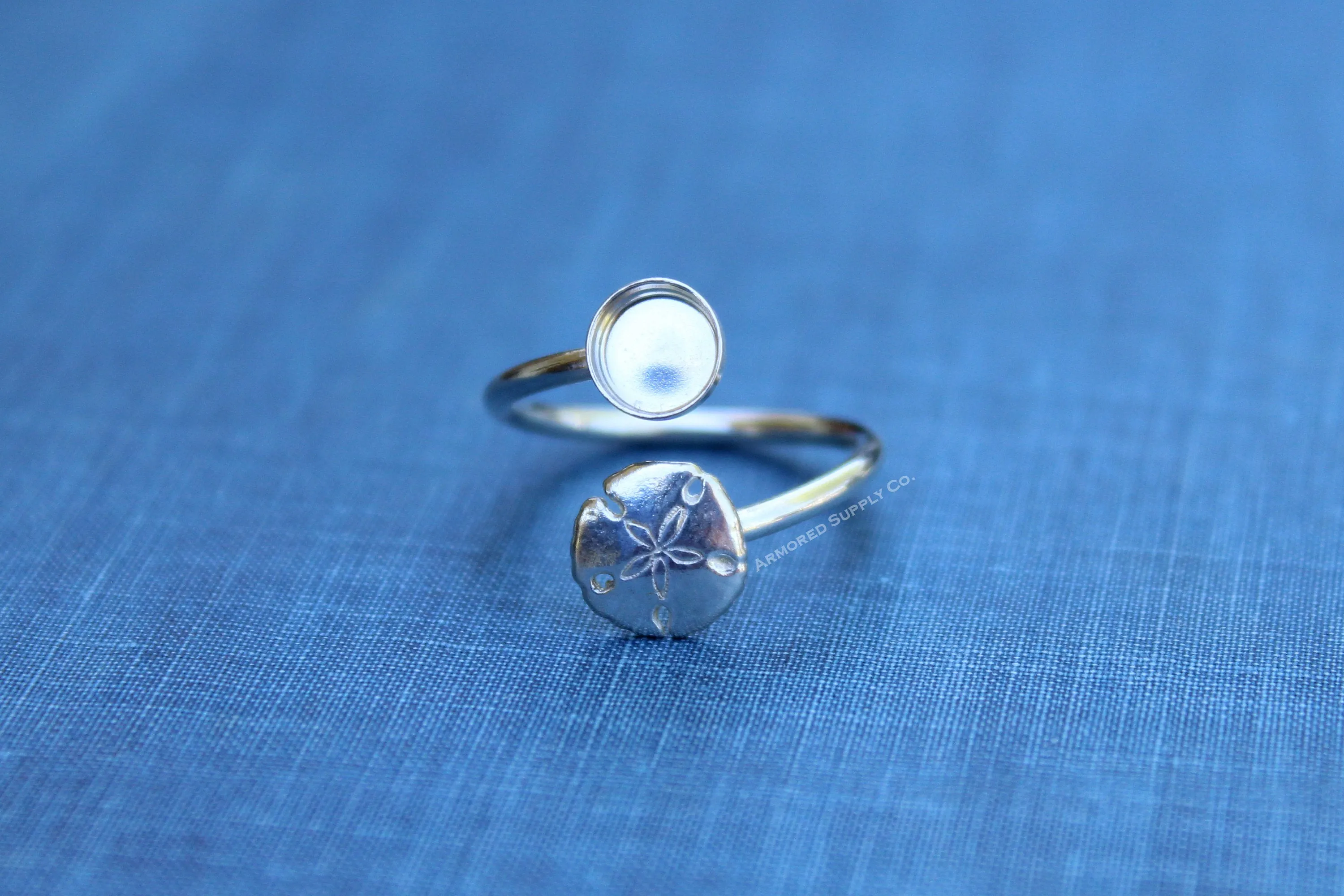 4mm Silver Sand Dollar Wrap Bypass Adjustable Bezel Ring blank