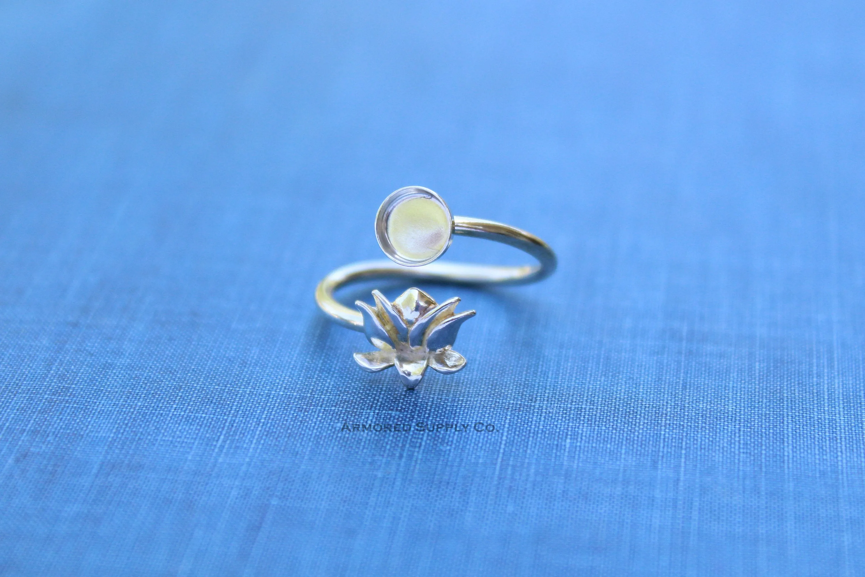 7mm Bezel Silver Lotus Flower Wrap Bypass Adjustable Ring blank