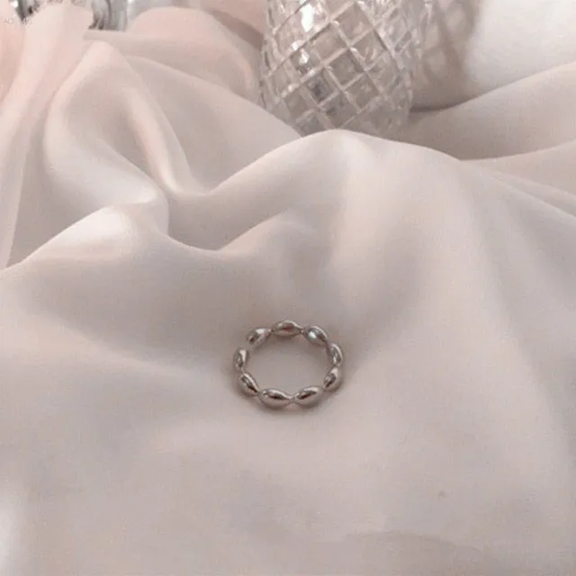 Adjustable Minimalist Rings