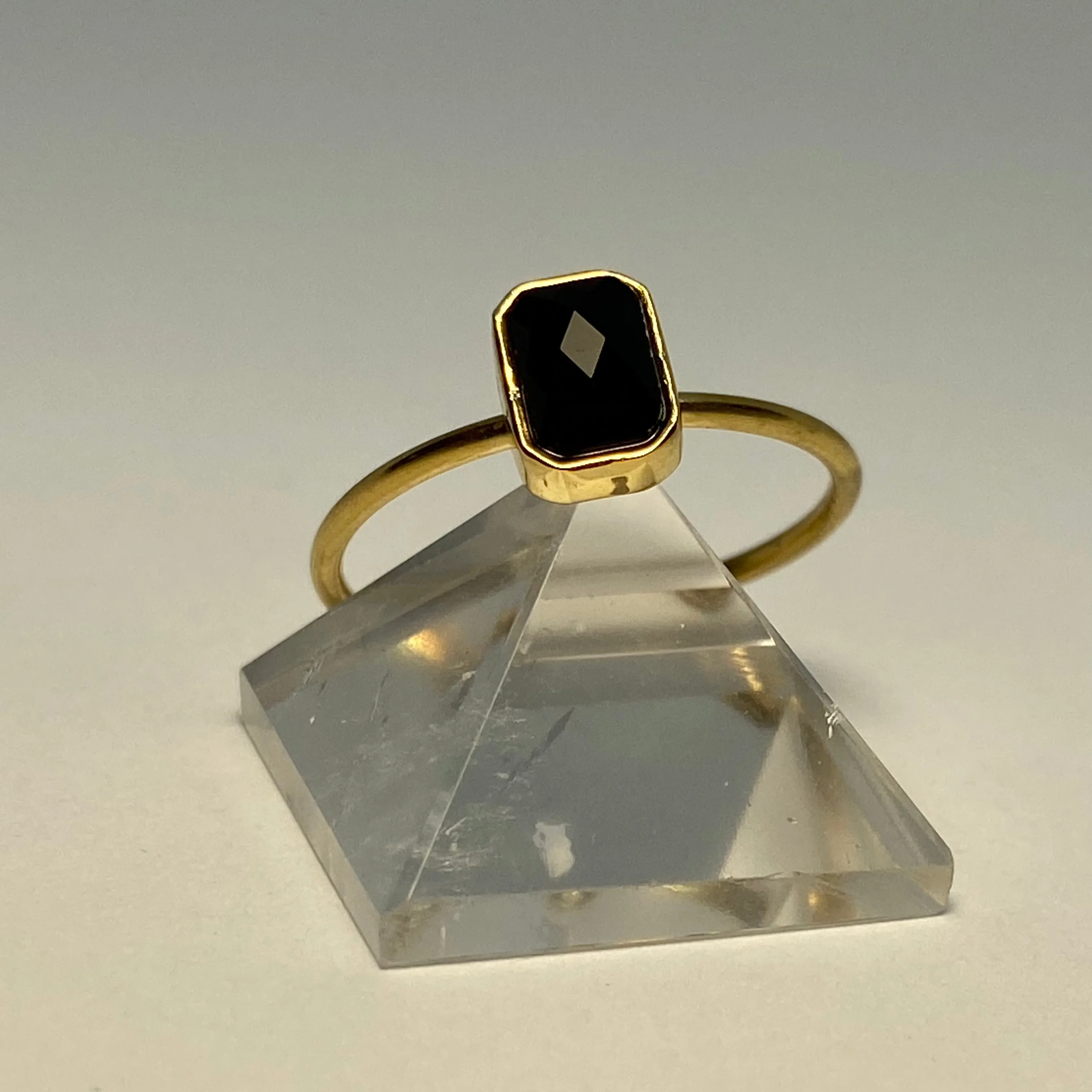 Black Daphne Ring