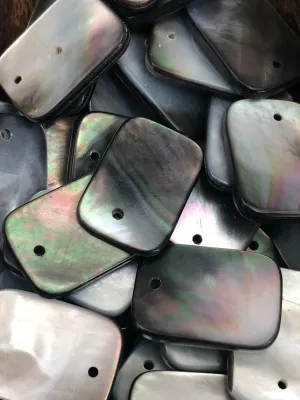 Black Tahitian Mother Of Pearl Bead Sku#M587