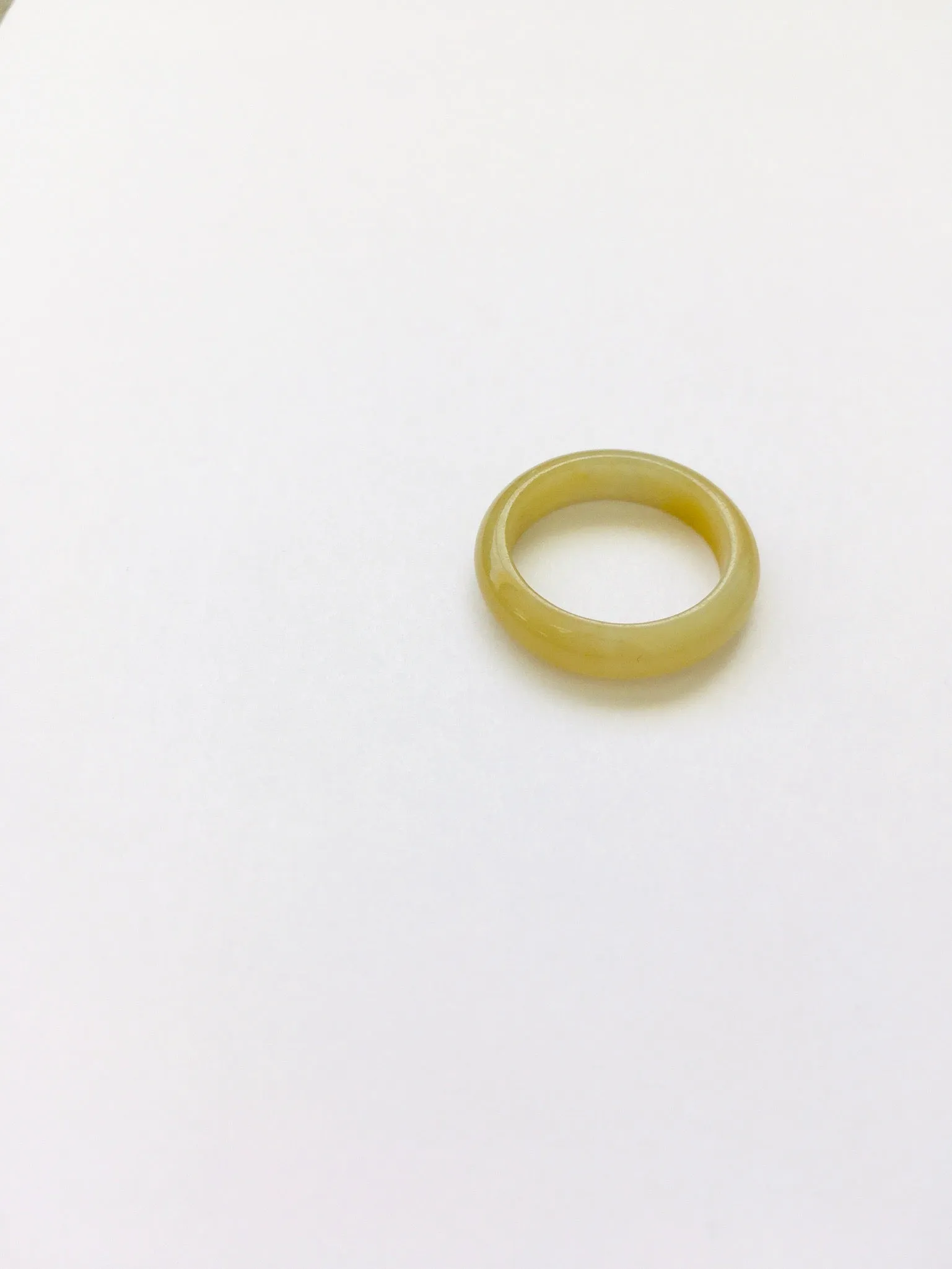 Burmese Honey Jadeite Grounding 5mm Comfort Fit Band