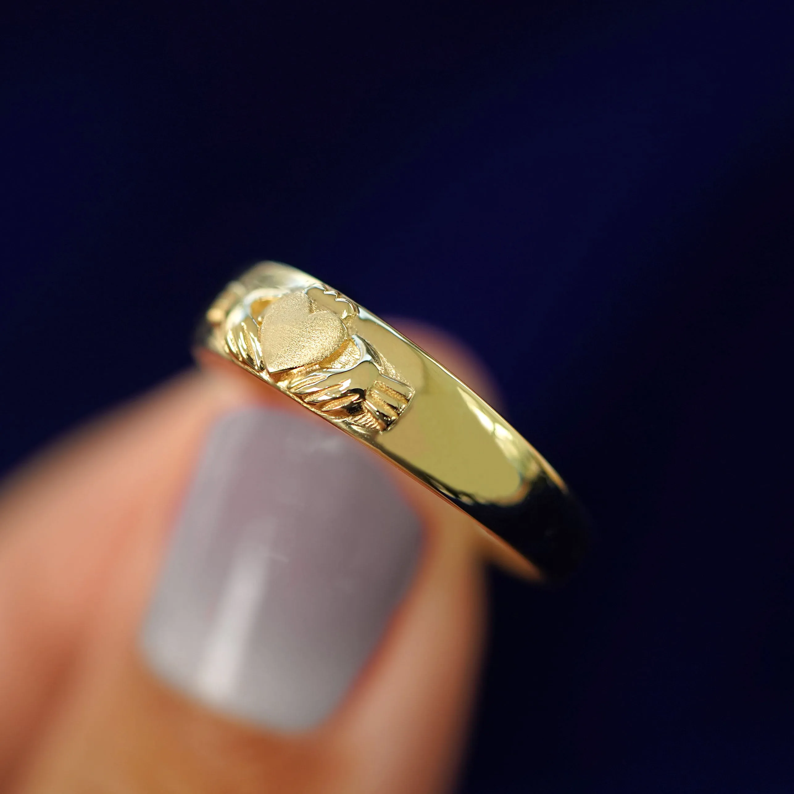 Claddagh Band