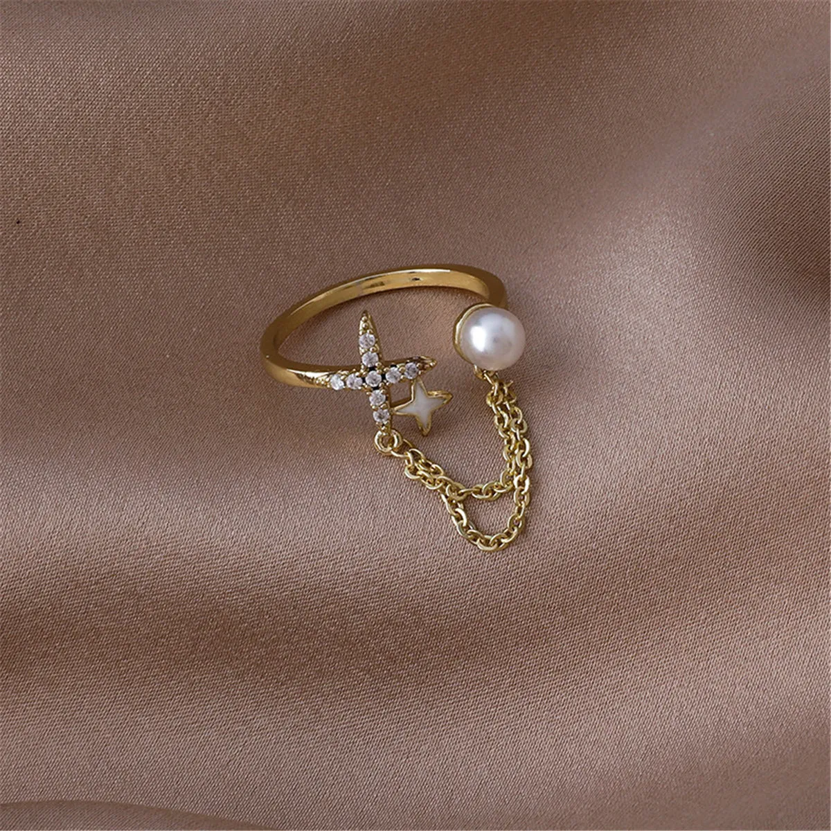Cubic Zirconia & Pearl 18K Gold-Plated Star Chain Ring