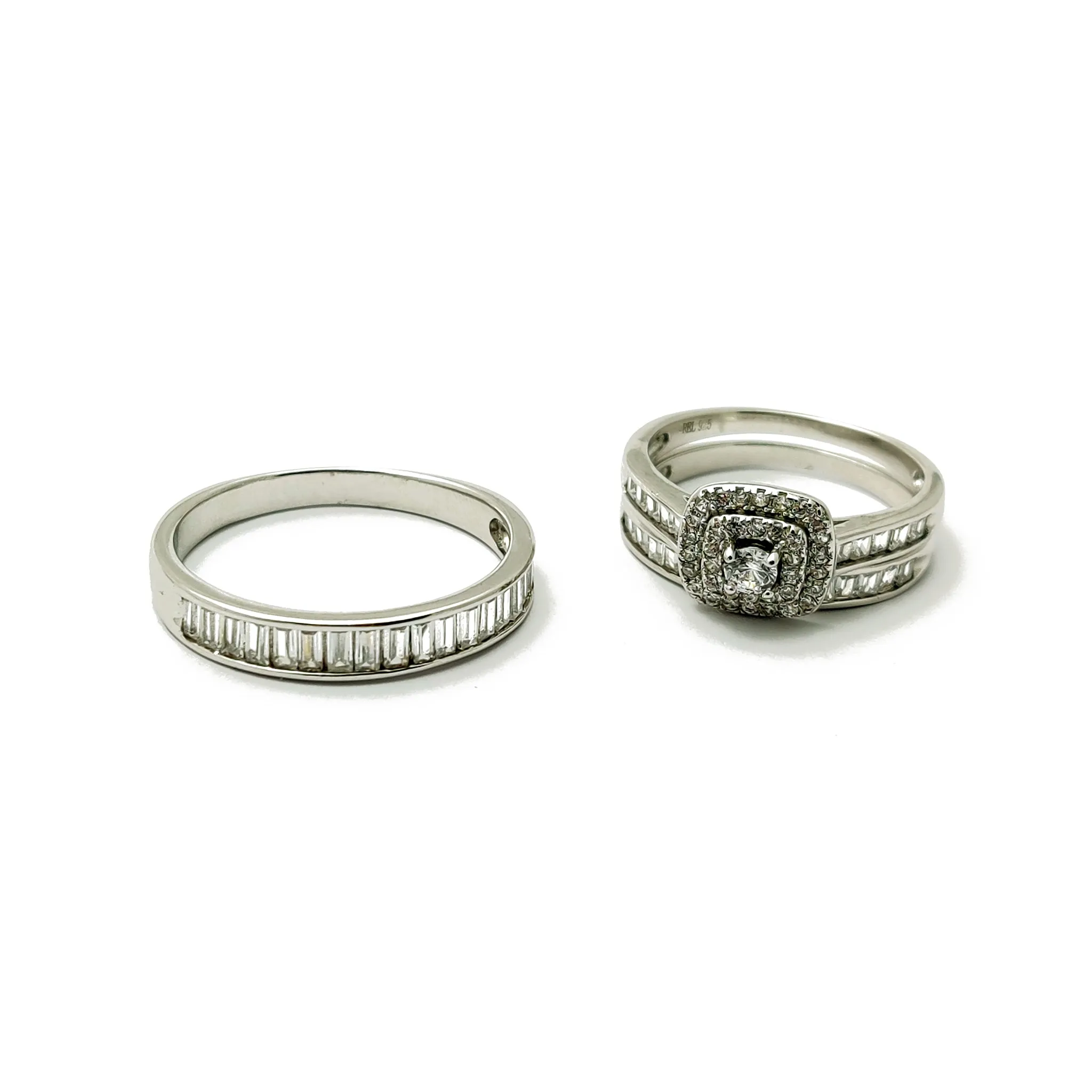 Cushion Invisible Set Channel Setting Baguette Engagement Rings (Silver)
