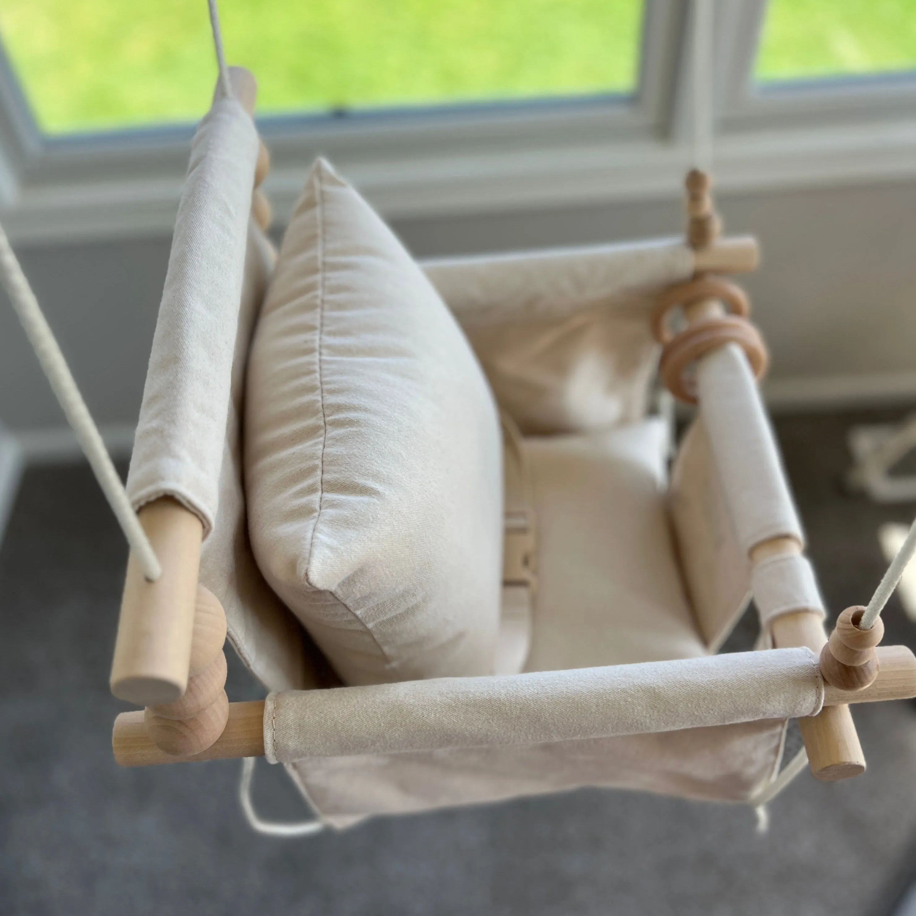 Deluxe Indoor High Back Swing Bundle-Vanilla