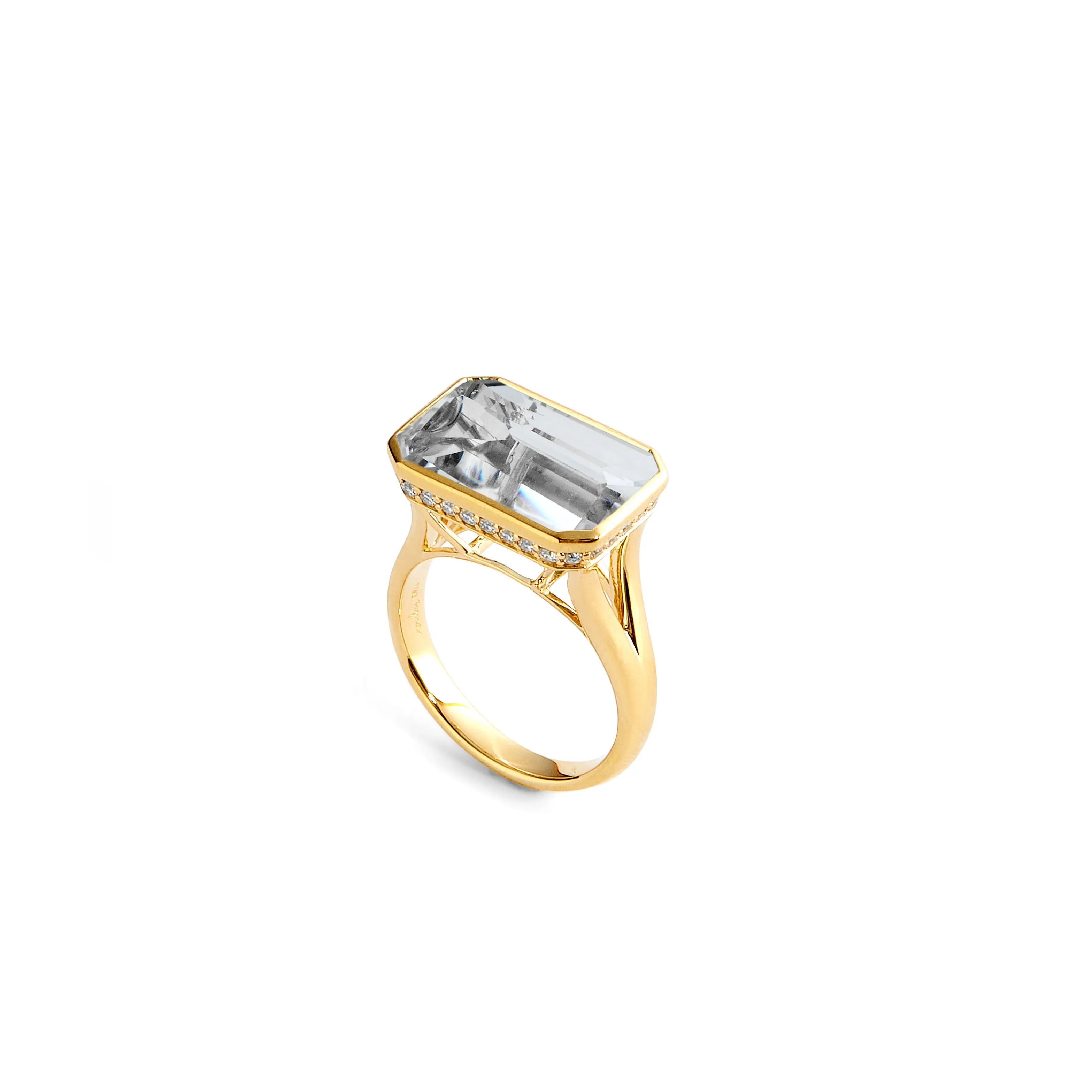 East-West Geometrix Ring