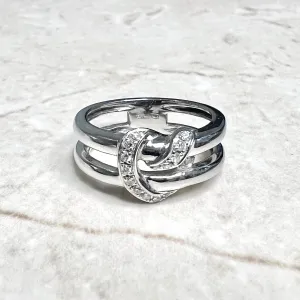 Fine 14 Karat White Gold Diamond Heart Ring