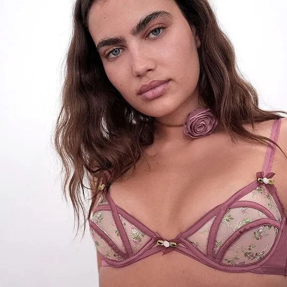 FOR LOVE AND LEMONS CAMILE UNDERWIRE BRA MAUVE PINK FLOWER DETAIL SEXY SMALL NWT