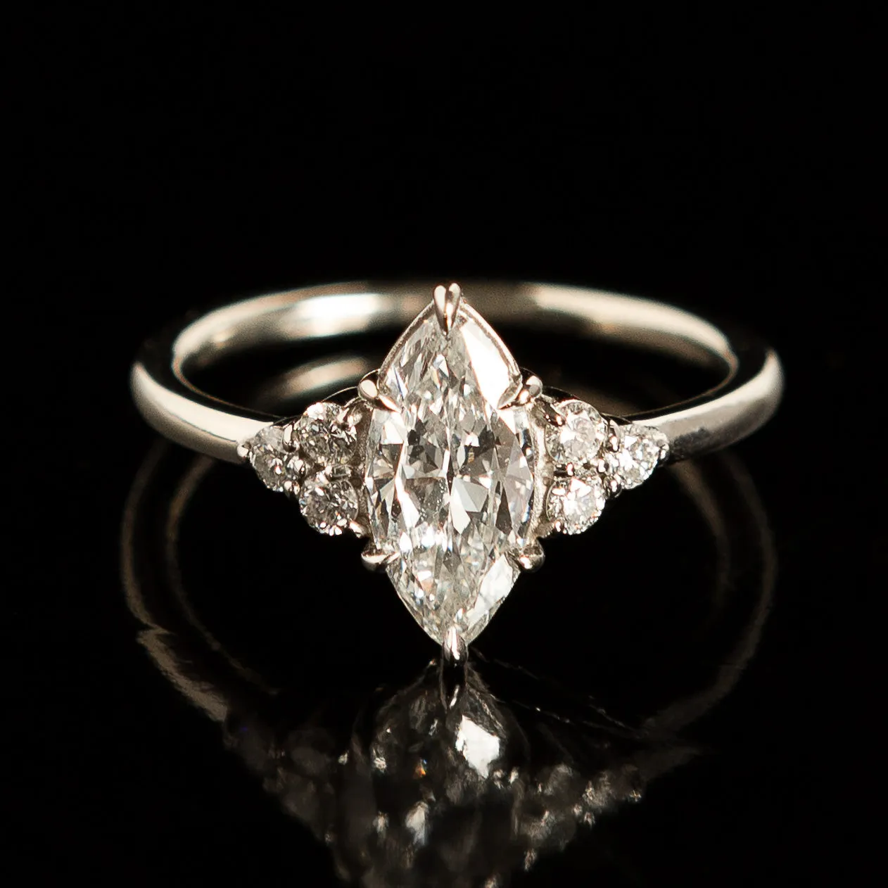 Holly Ring Setting