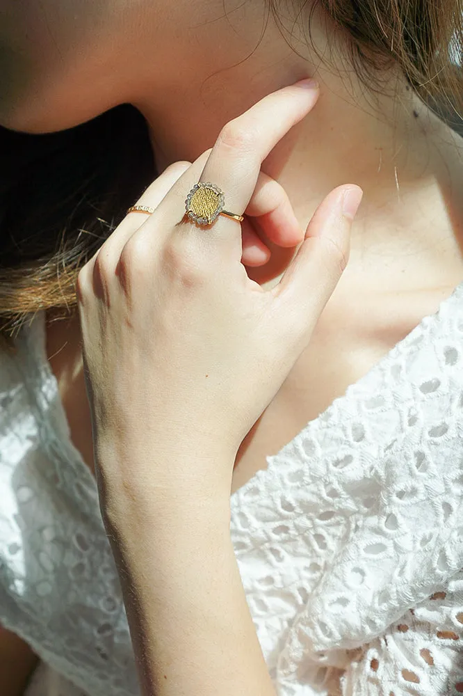 Izetta Ring