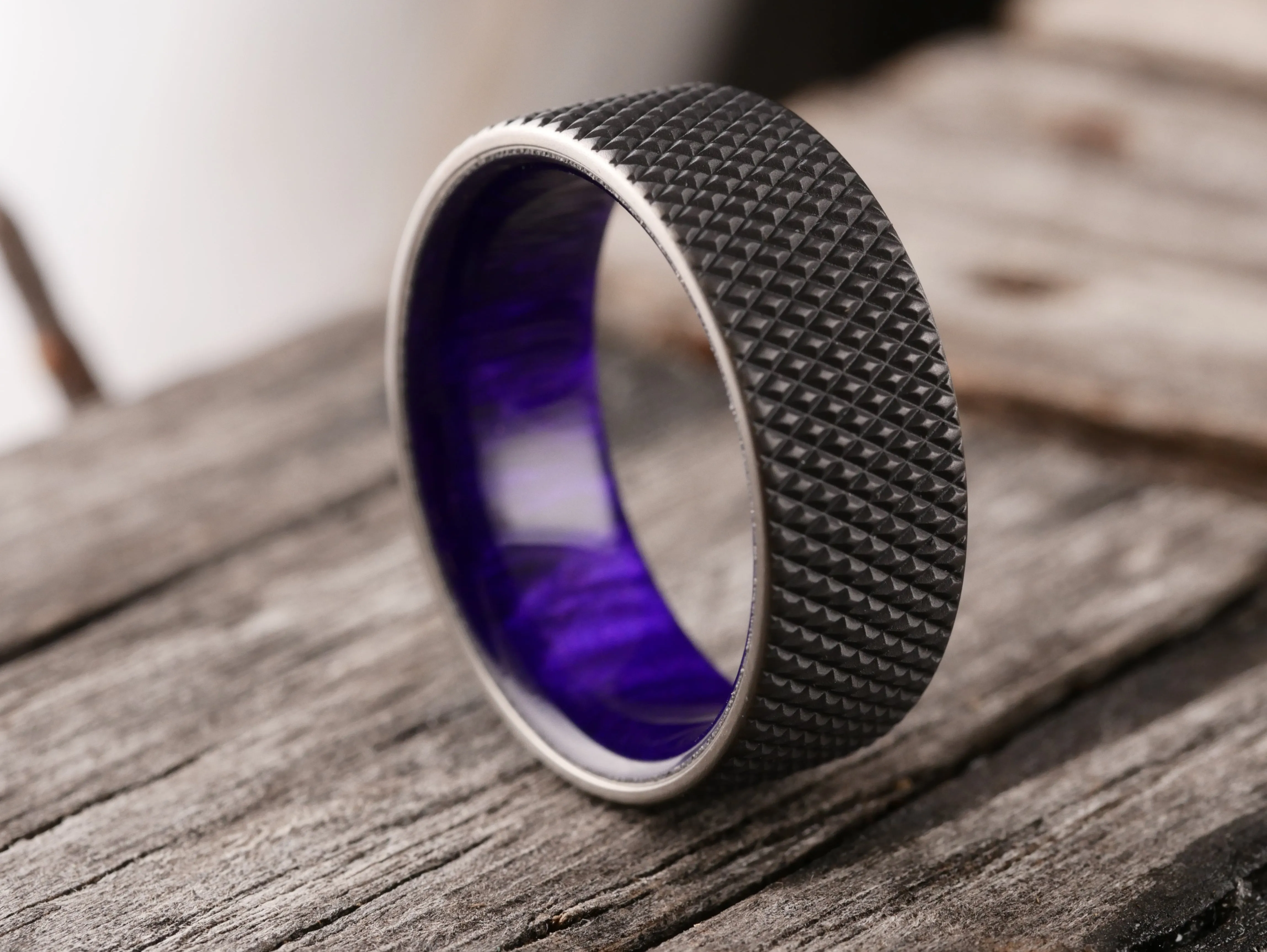 Knurled Duality (Dark Gunmetal & Royal Purple)