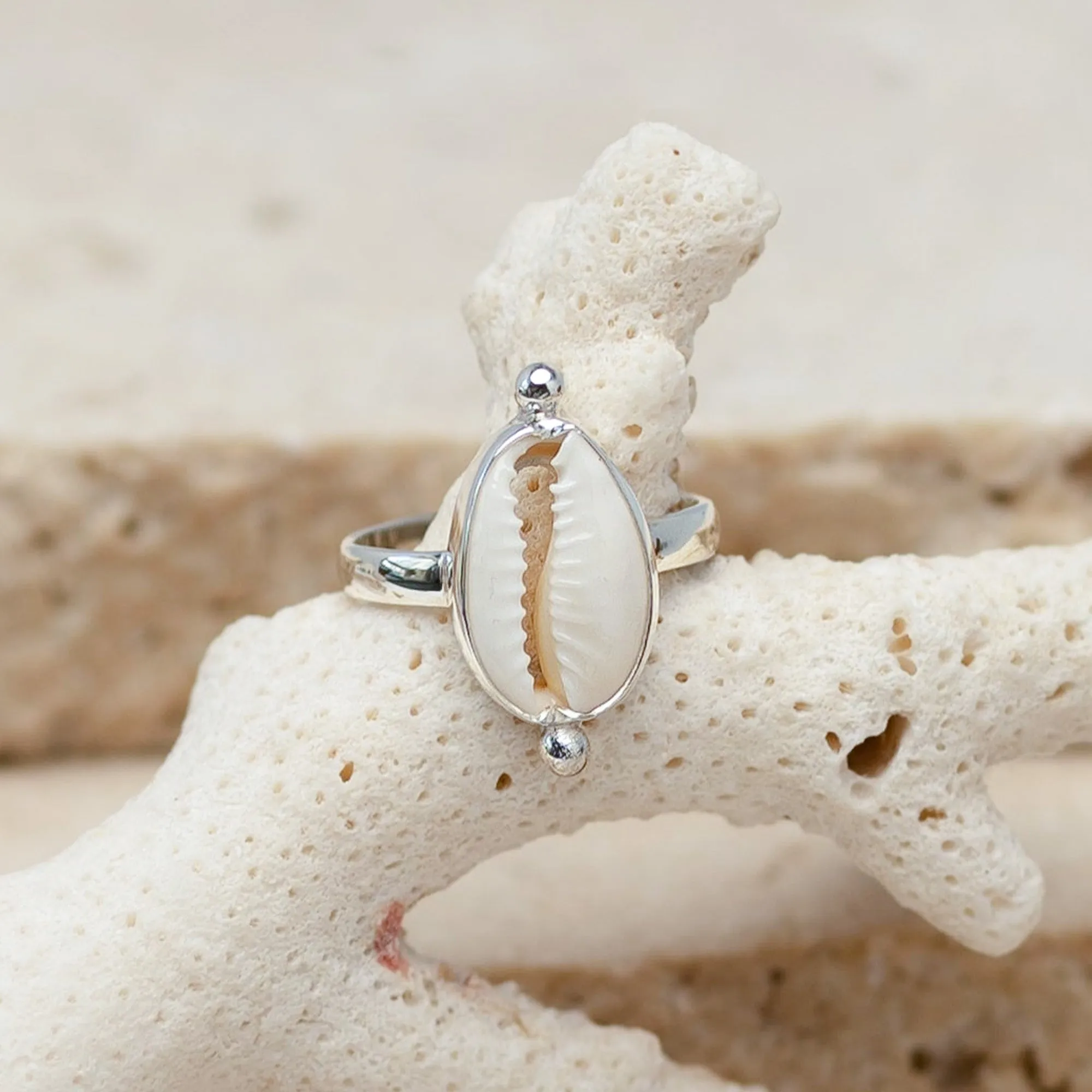 Lani Shell Ring