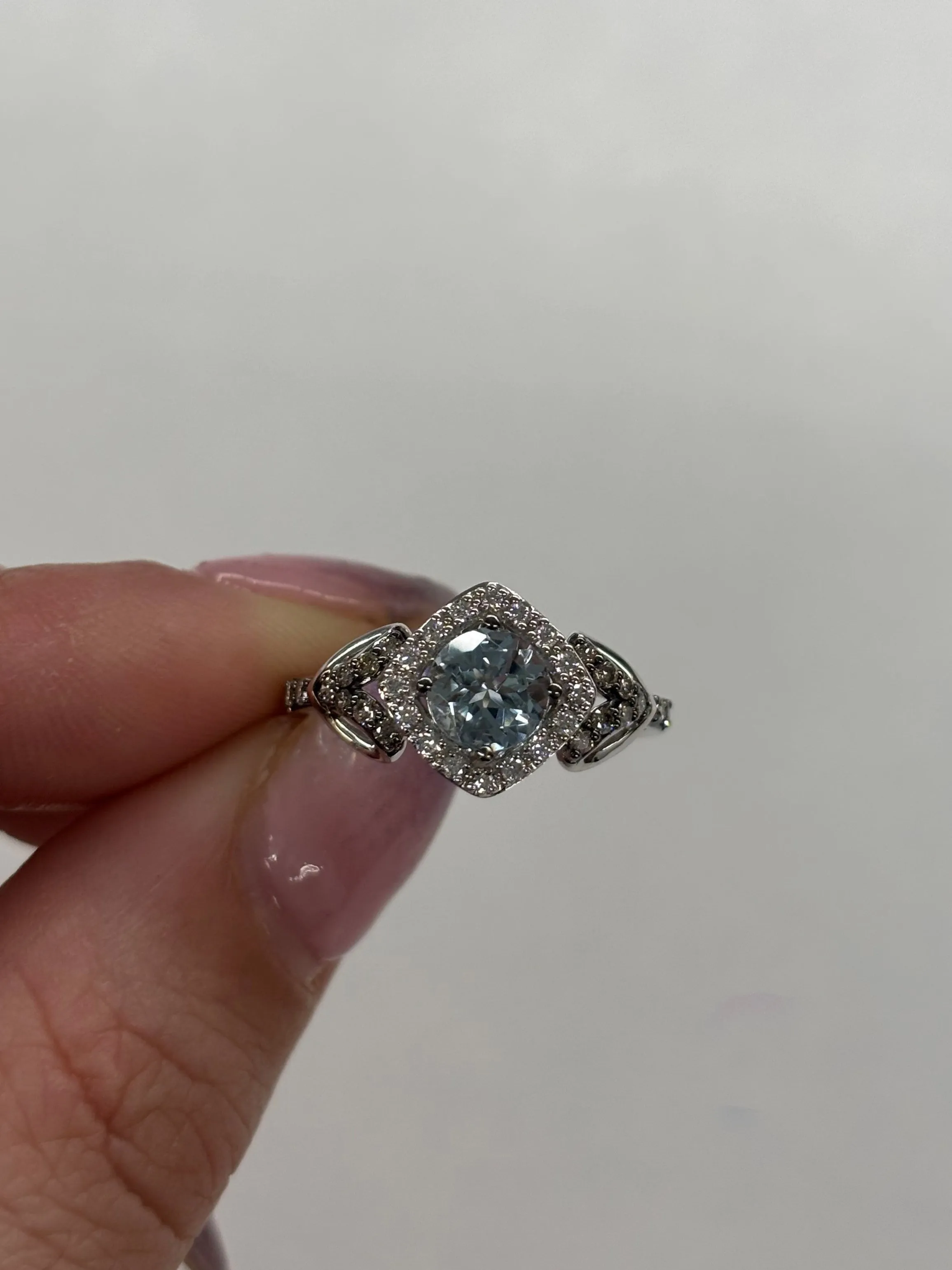 Le Vian Chocolatier Sea Blue Aquamarine Compass Halo Ring