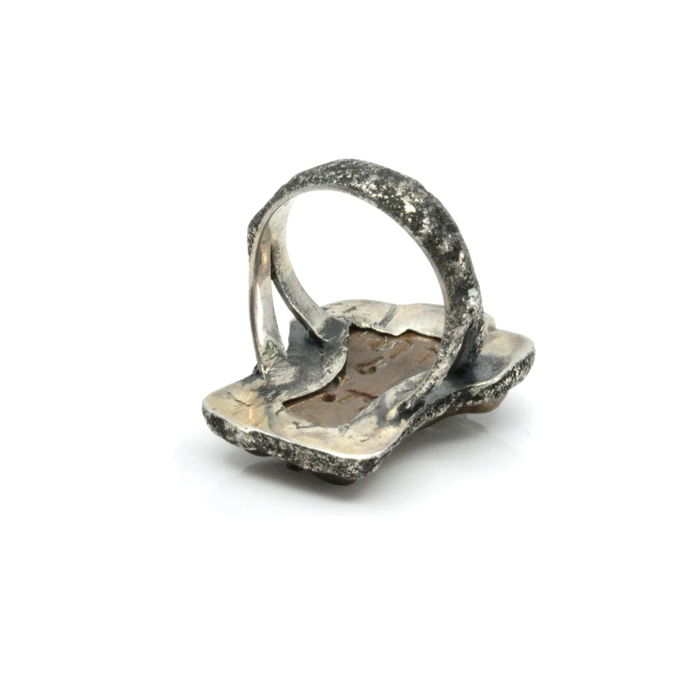 Lou Zeldis Coconut Torso Ring - 7