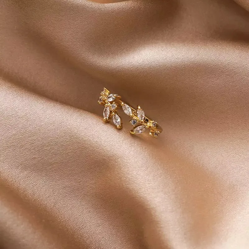 Majorelle Leaf Zircon Adjustable Rings