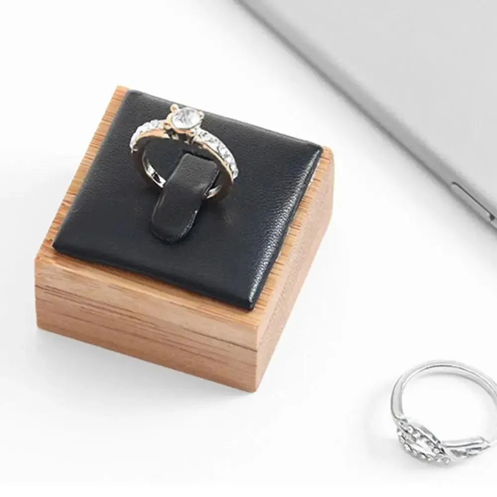 Market Jewelry Display Solid Color Travel Wedding Ring Box Wooden Jewelry Show Props Ring Holder Case Earrings Rings Organizer