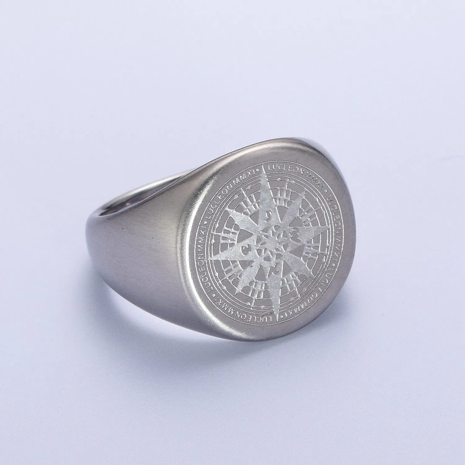 Minimalist Compass Round Signet Ring in Gold & Silver | O-2013~ O-2016