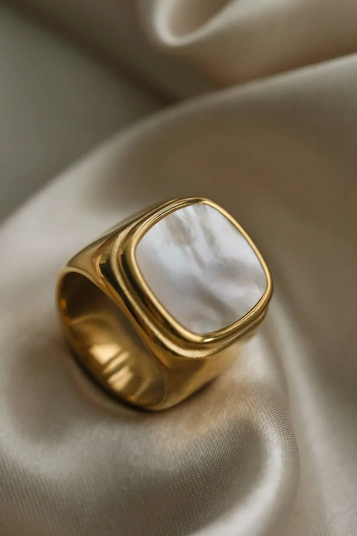 Mother of Pearl Ring