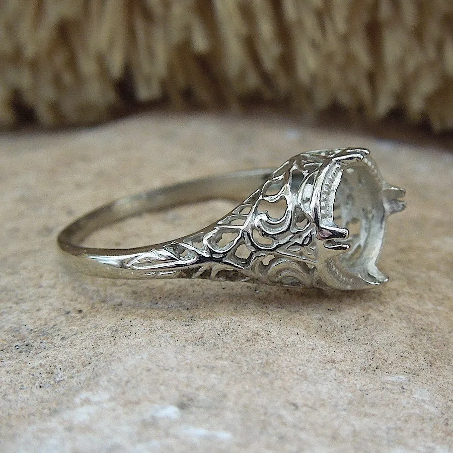 MOUNTING ONLY: Edwardian Style White or Yellow Gold Filigree Mounting for a Large Stone (7.5mm)