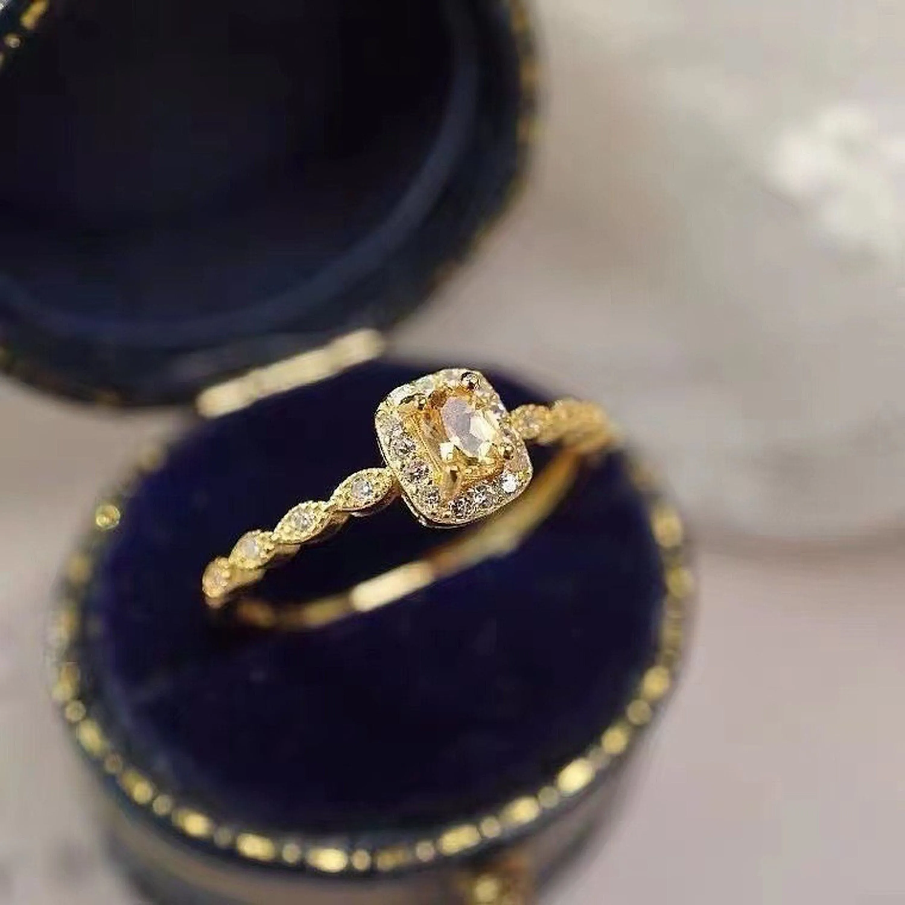 Natural yellow crystal rings
