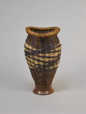 NAVY SPIRAL HILLS MIXED MEDIA BASKET WITH WALNUT BASE