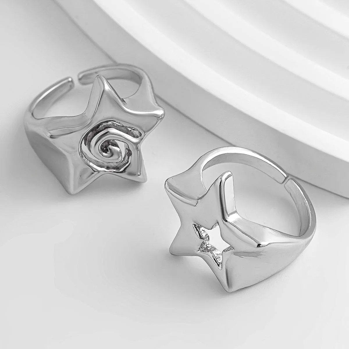 Newly 2Pcs Hollow Star Spiral Open Ring Set