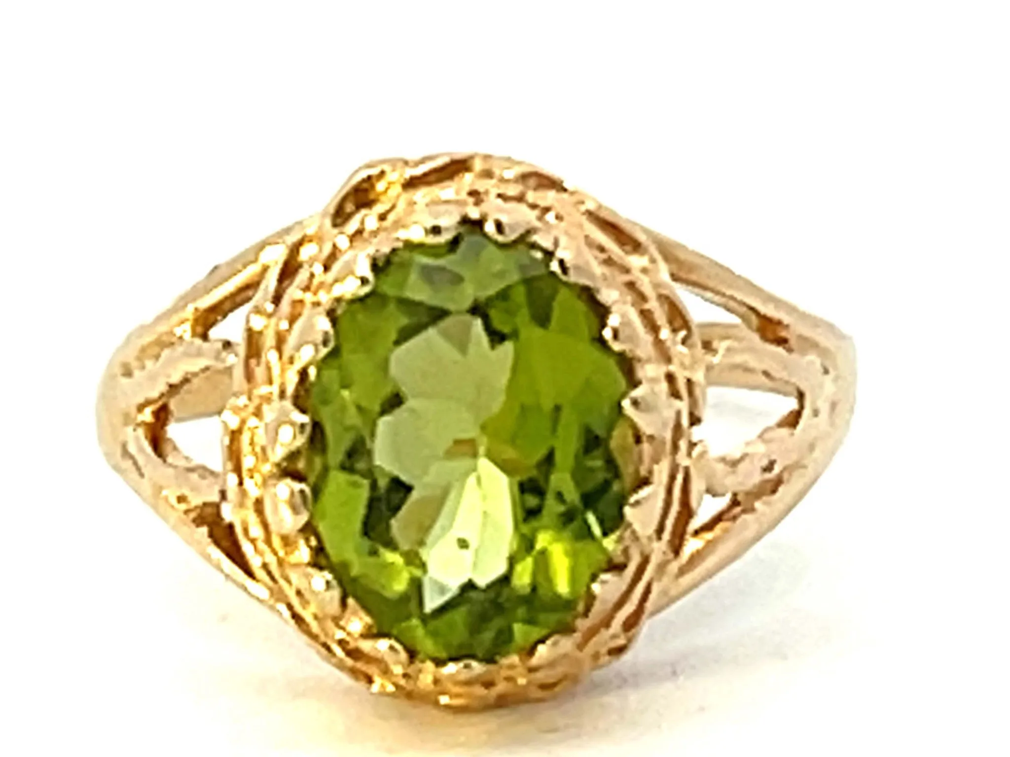 Oval Peridot Ring in 14k Yellow Gold