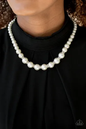 Paparazzi - Showtime Shimmer - White Pearl Necklace