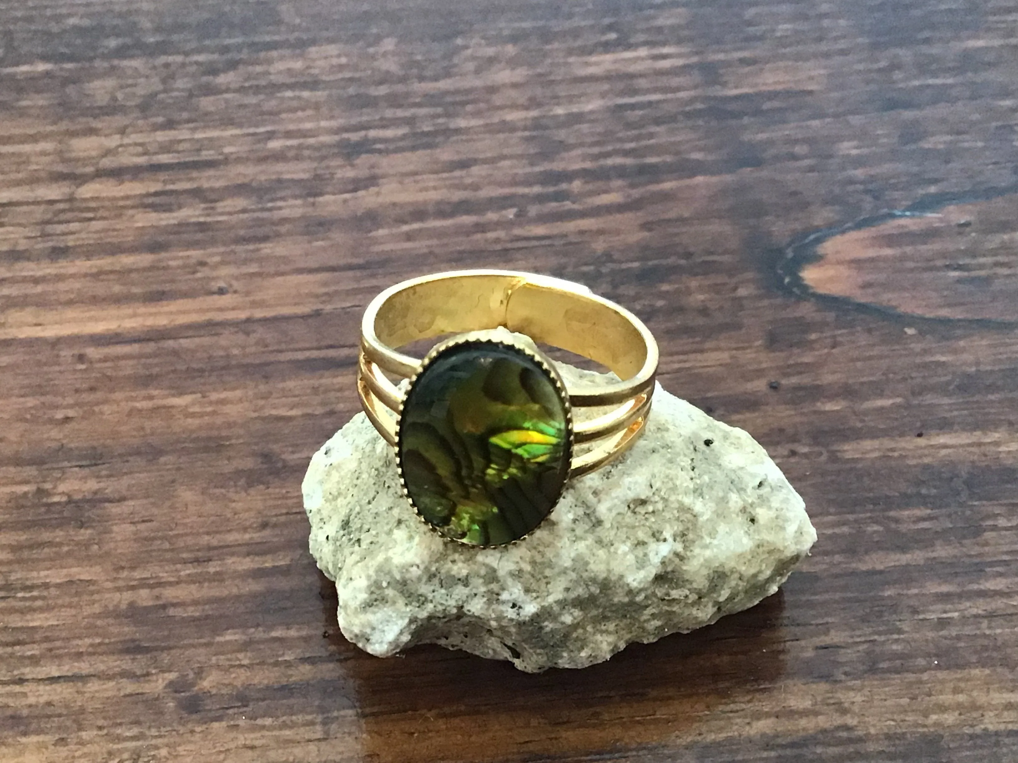 Paua Shell Ring