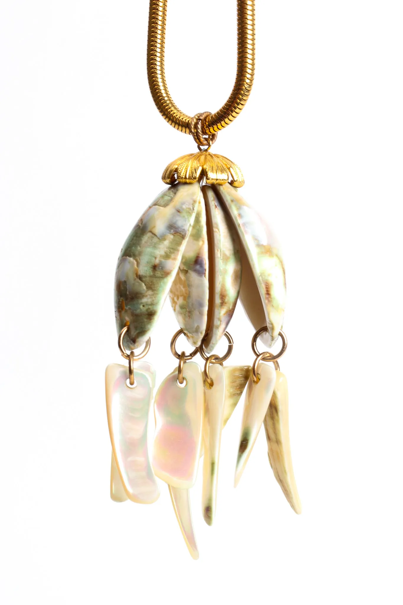 Polished Shell Pendant Necklace