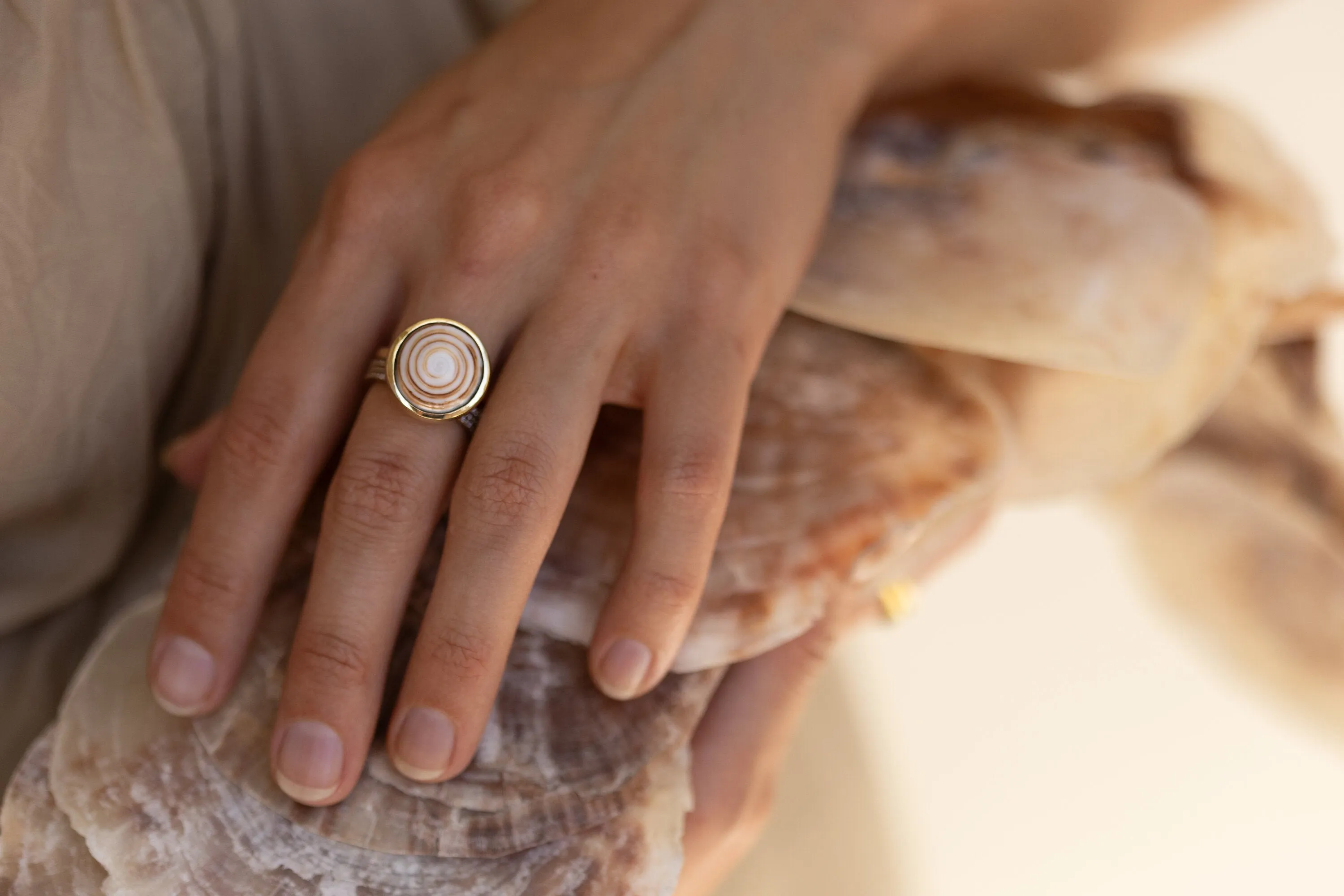 PUKA STACKING SWIRL RING-ONE-OF-A-KIND