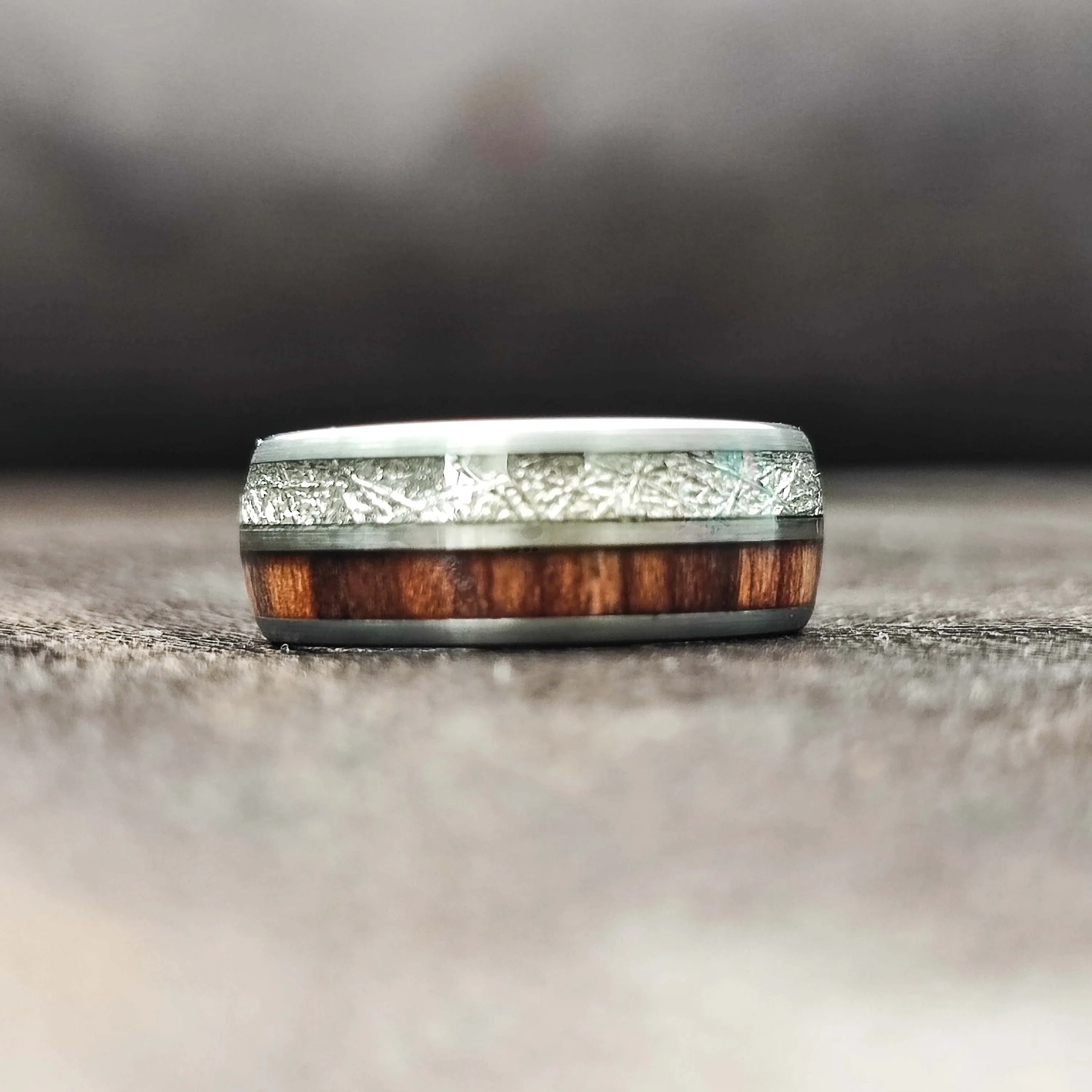 Red Moon - Meteorite & Rosewood Men's Tungsten Ring
