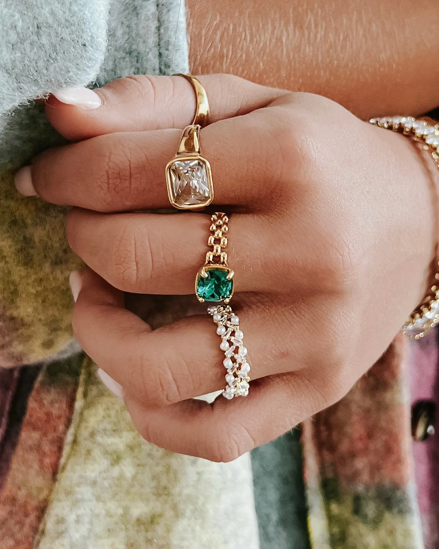 Rogan Stone Ring || Choose Color