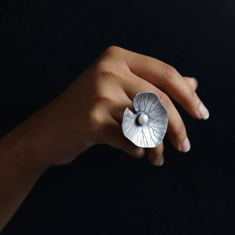 Saroj-Parna Ring  (Adjustable)