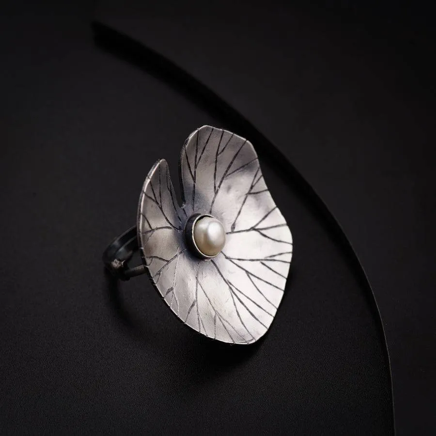Saroj-Parna Ring  (Adjustable)