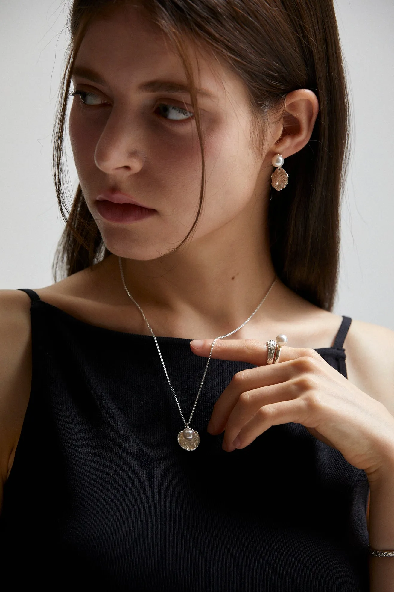 [Silver 925] Ellie's Chunky Shell Pearl Necklace