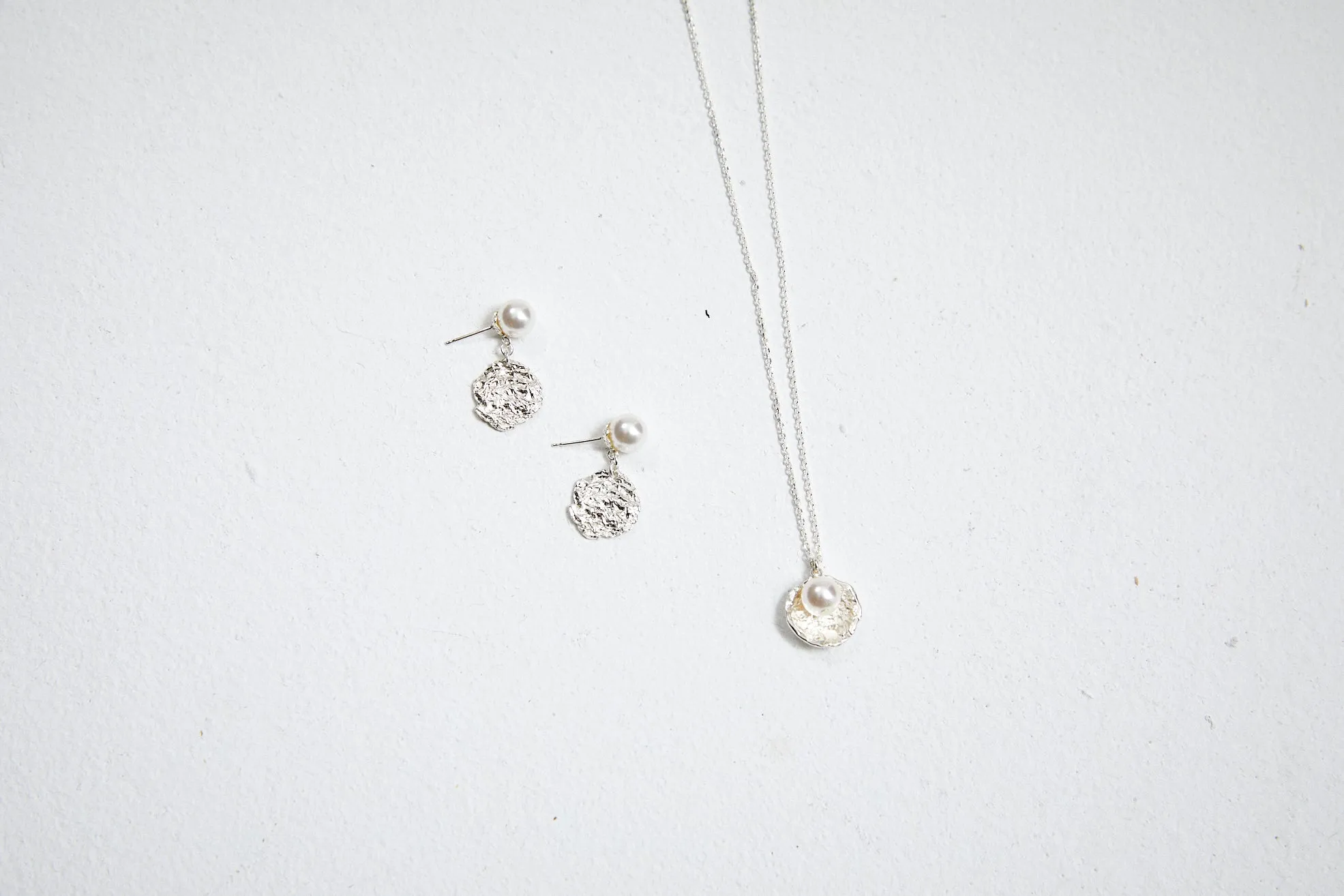 [Silver 925] Ellie's Chunky Shell Pearl Necklace