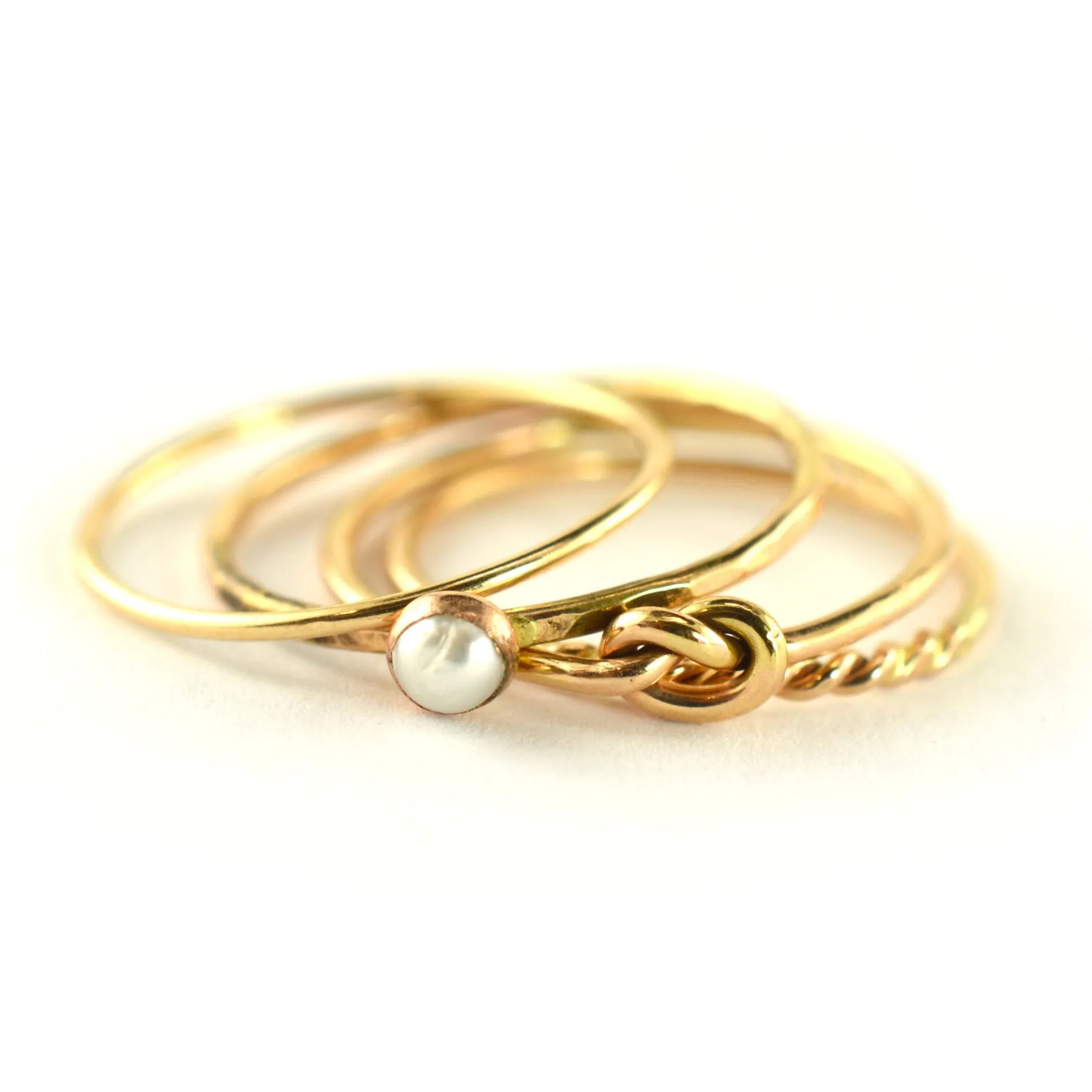 Size 5-5.5 / Cream Pearl & Gold Love Knot Promise Ring Set of 4