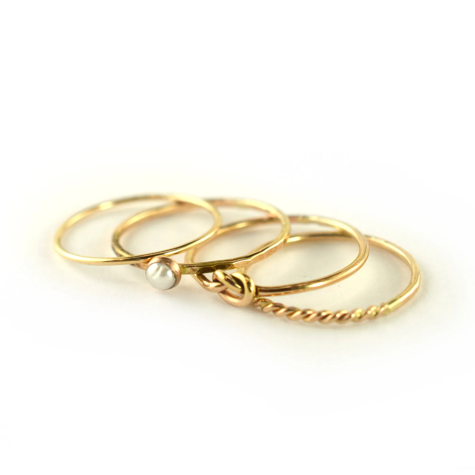 Size 5-5.5 / Cream Pearl & Gold Love Knot Promise Ring Set of 4