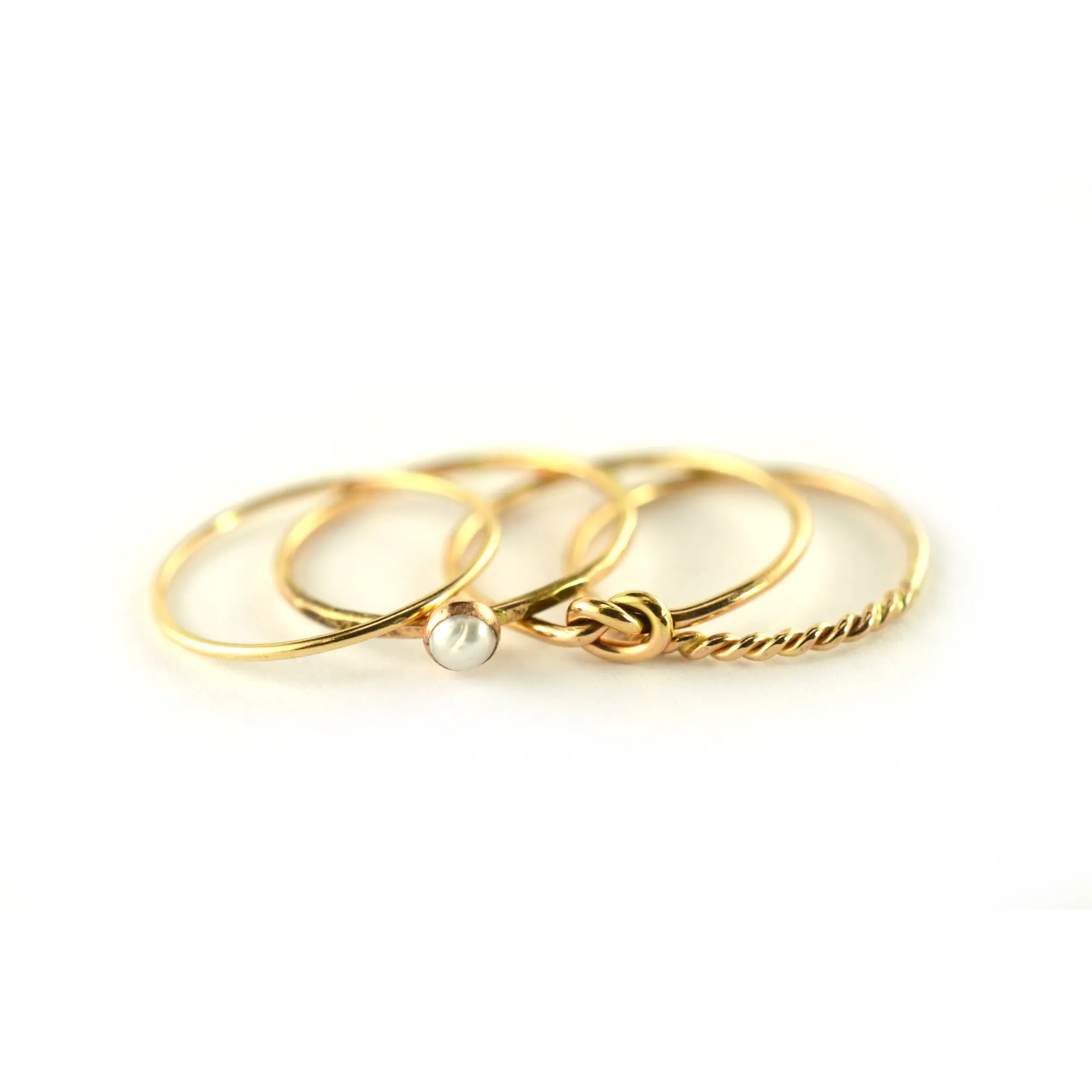 Size 5-5.5 / Cream Pearl & Gold Love Knot Promise Ring Set of 4